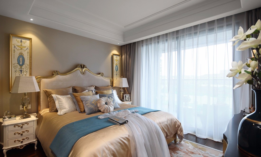 白色石膏線 白色石膏線